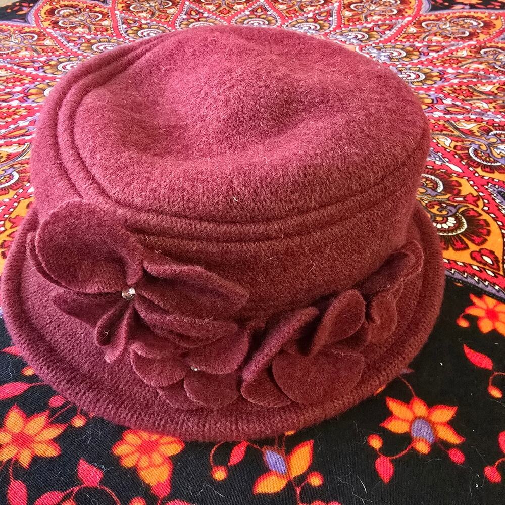 100% wool wine/burgundy box hat with wired brim and wool flowers